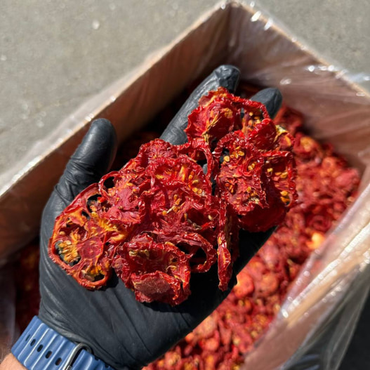 اسلایس گوجه خشک